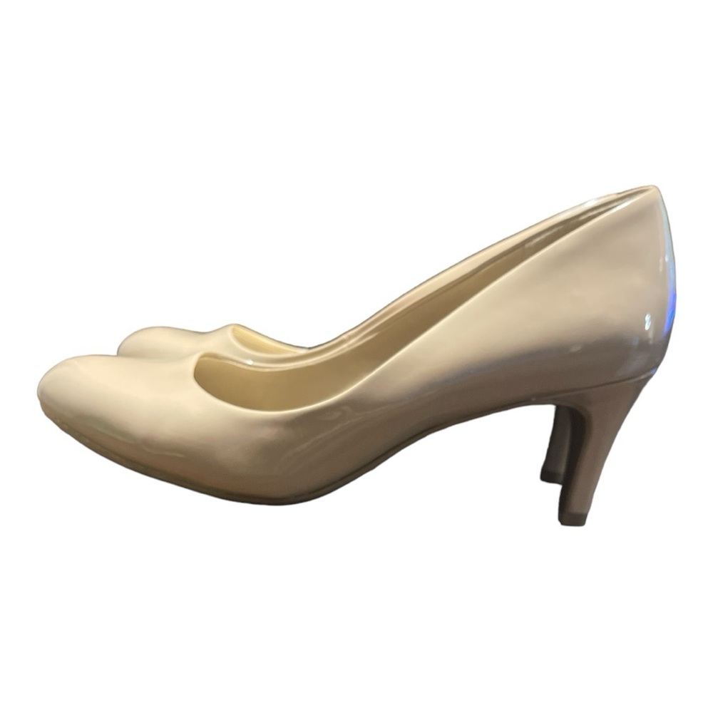 Dexflex Comfort Faux Patent Leather Heels, Nude color, Size 8 1/2W